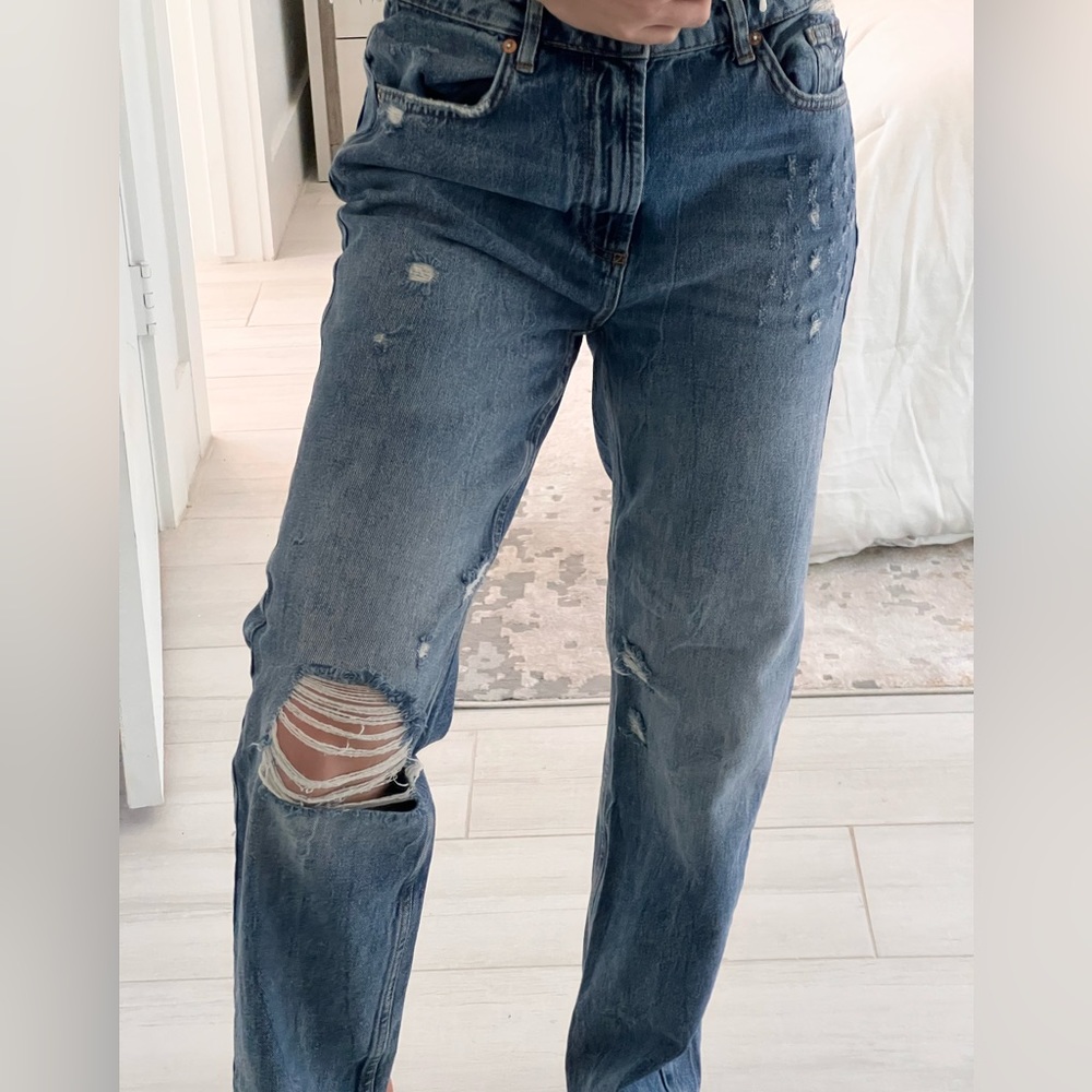 FREE PEOPLE straight leg light/medium wash denim size 28 - Picture 3 of 5